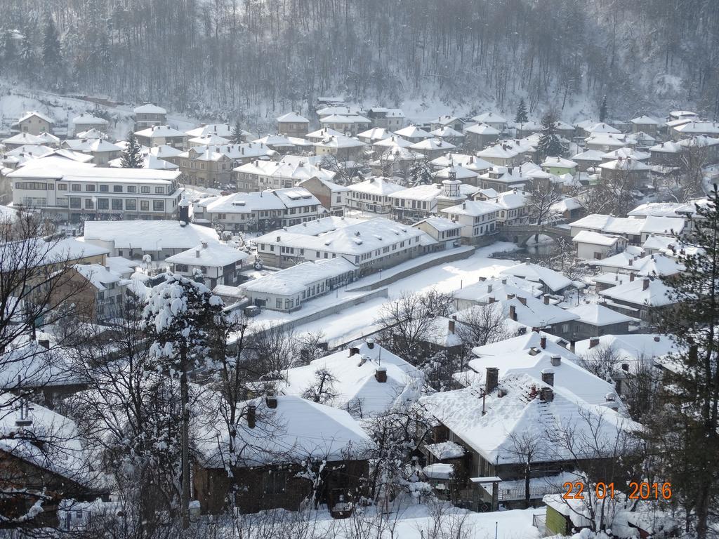Hotel Complex Brashlyan Trjavna Exteriér fotografie